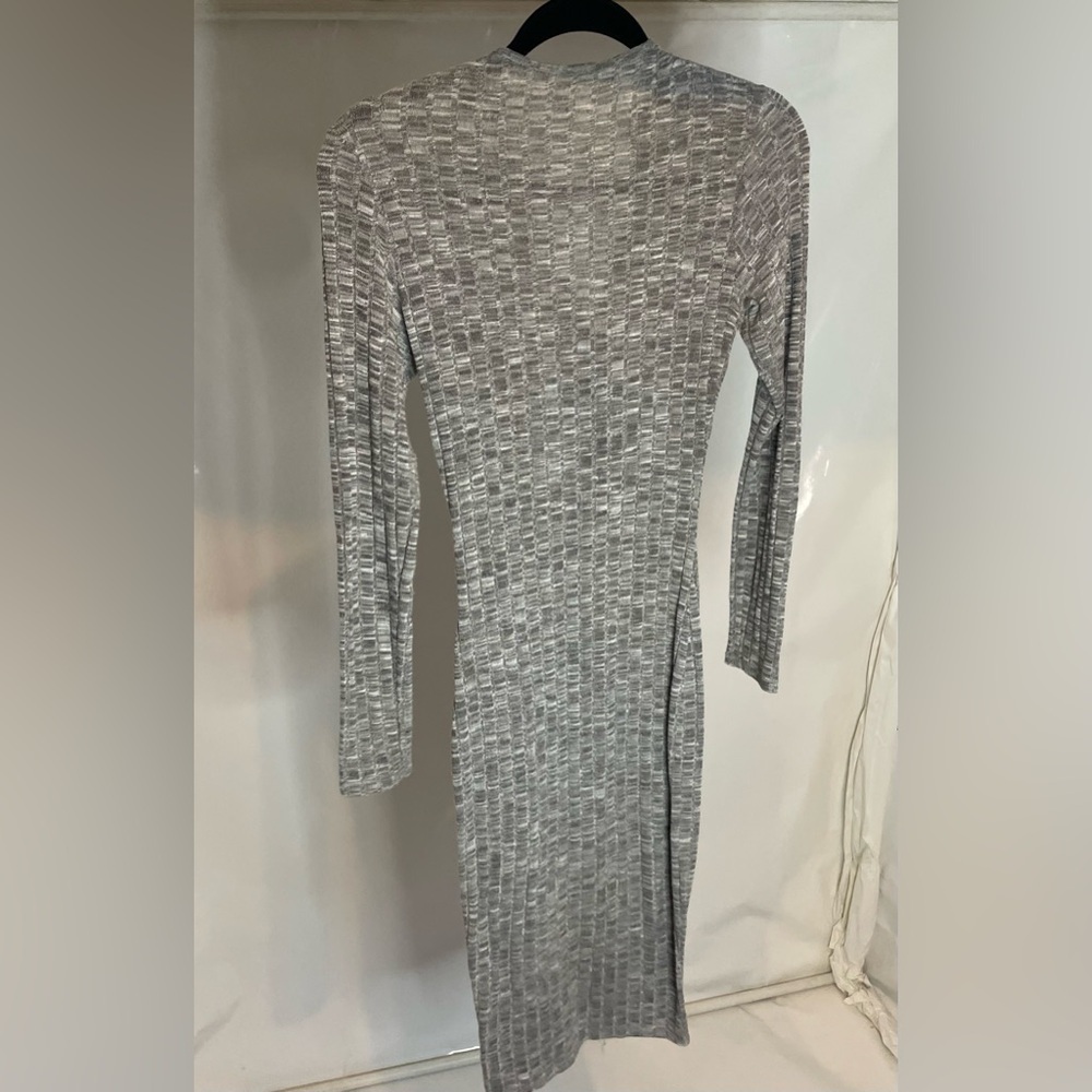 Coco Avante Gray Long Sleeve adjustable zippered neck line midi knit Dress - Picture 2 of 3